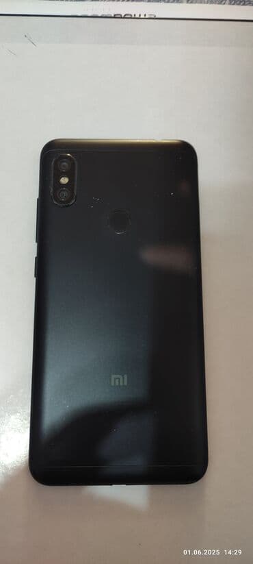 Realme: Xiaomi Mi Note Pro, 32 GB, rəng - Qara, 
 Barmaq izi, İki sim kartlı — 2