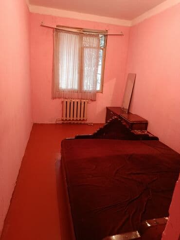 Kirayə üçün 2 otaqlı mənzil. Planlama: - Girişdən geniş zal və ayrıca