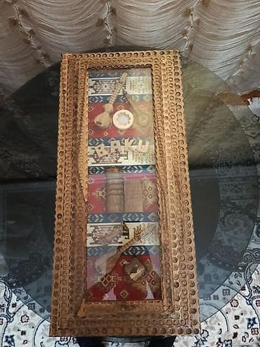 pullar: Əl işı ağac nərd dəsti – Baku temalı vitrin qutuda - Material: təbii — 4