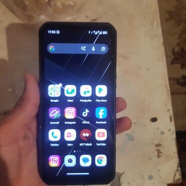 ucuz telafonlar: Oukitel smartfon Xüsusiyyətlər: - Gücləndirilmiş, relyefli arxa — 2