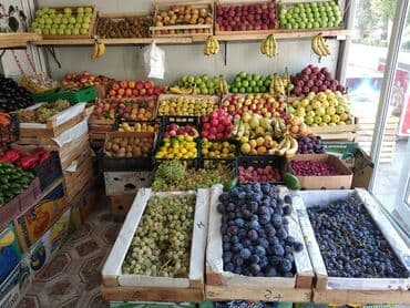 xirdalan yeni tikili binalar: Xalqlar metrosunun yaxinlığında xodovoy yerde meyvə tərəvəz ayi 600 — 3