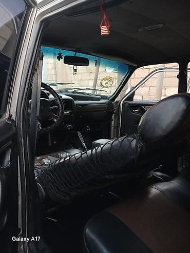 kia forte diffuser: QAZ 3110 Volga: 2.4 l | 2003 il 180000 km Sedan — 7