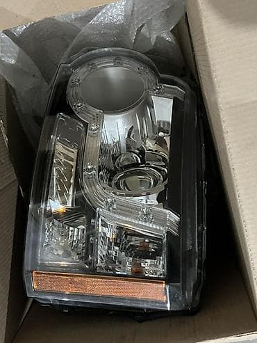 range rover qiyməti: Sol, Yaxın və uzaq vuran işıqlar Land Rover — 4