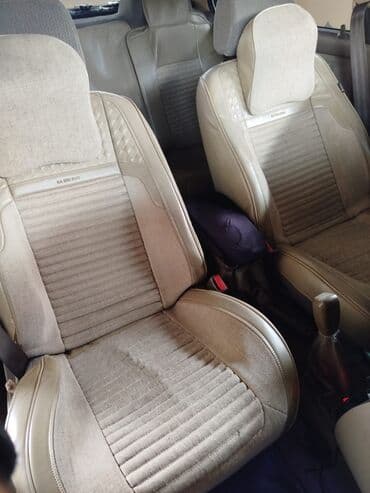 pər: İran Khodro Samand – sedan, ağ rəng. Texniki xüsusiyyət və təchizat — 8