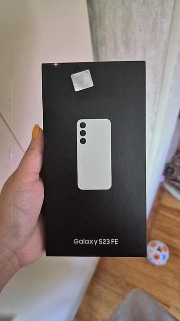 samsung s21 fe ekran: Samsung Galaxy S23 FE, 256 GB, rəng - Ağ, Simsiz şarj — 2