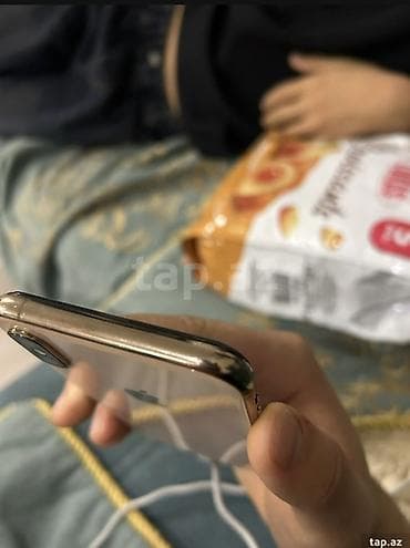 iphone xs gence: IPhone Xs, 64 GB, Qızılı, Face ID — 3
