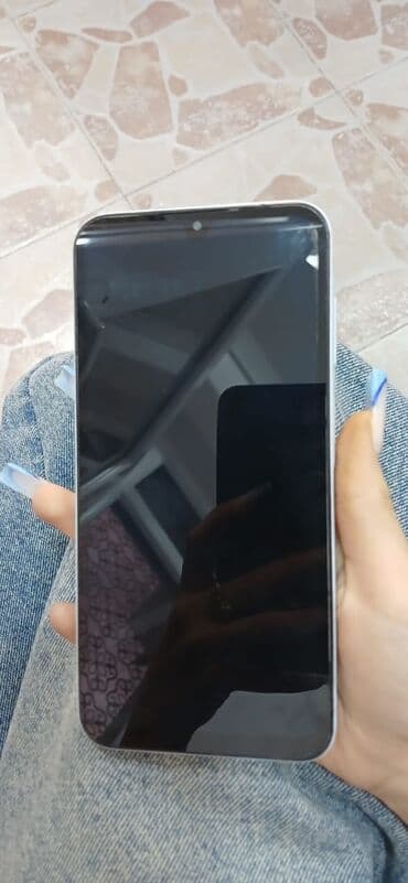inci su: Samsung Galaxy A15, 128 GB, rəng - Ağ, İki sim kartlı — 2