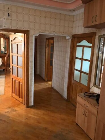 ist petrol tbilisi prospekti: Bakı, 5 otaqlı, Köhnə tikili, m. Neftçilər, 110 kv. m — 13