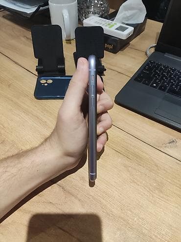 irşadd: IPhone 11 — 6