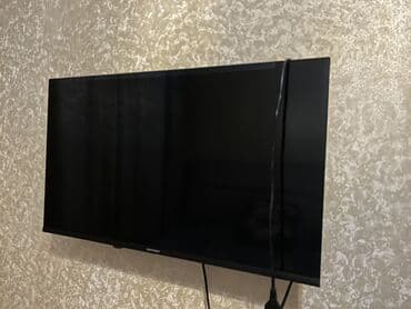 televizoru divardan asmaq: İşlənmiş Televizor Hoffmann LED ekran 32" Ünvandan götürmə — 2