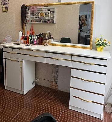 klass mebel salonu: Gözəllik salonu mebelləri və avadanlıqları dəsti - 3 nəfərlik, qolu — 4