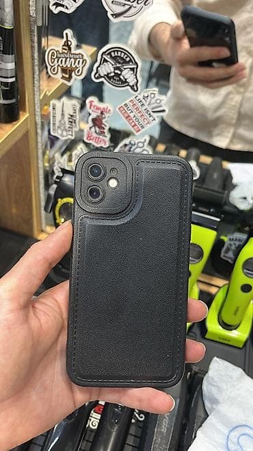 apple iphone 11: IPhone 11, 64 GB, Qara, Face ID — 5