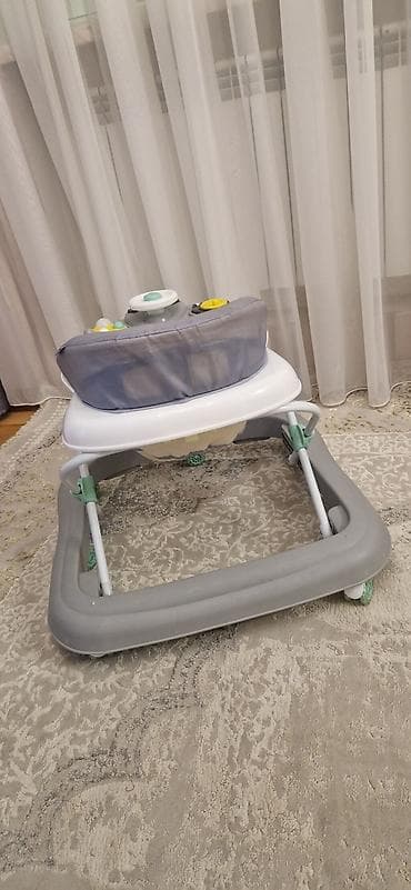 deri plas: Kidilo uşaq yeriyicisi (walker) - Rəng: boz–ağ, açıq yaşıl detallarla — 2