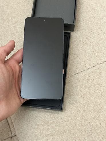 galaxy s8 plus: Samsung Galaxy S25, 512 GB, rəng - Boz, Simsiz şarj — 5