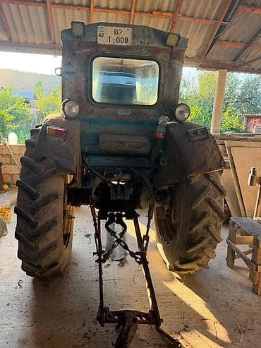 dərman səpən traktor: T40 traxtor satılır 2 dənə lapet birdə çala çıxaranla birlikdə traxdor — 8
