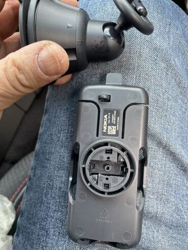 шины 13: Nokia telefonu ücün.Maşin aksesuarı.Tazadir.2 adadir. biri 13 azn — 7