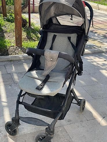 Klassik gəzinti arabası