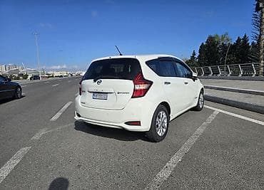 Nissan Note: 1.2 л | 2017 г. Хэтчбэк — 6