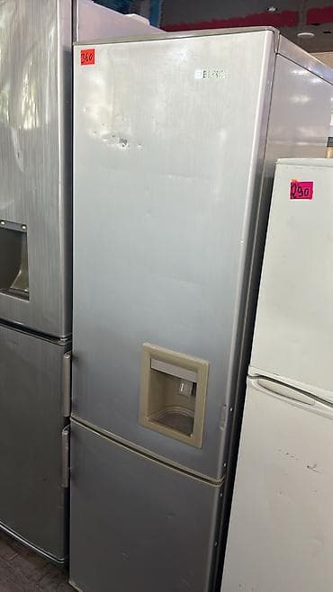 Beko iki qapılı soyuducu - Rəng: gümüş (inox tərzi) - Qapı düzümü at lalafo.az Beko iki qapılı soyuducu - Rəng: gümüş (inox tərzi) - Qapı düzümü