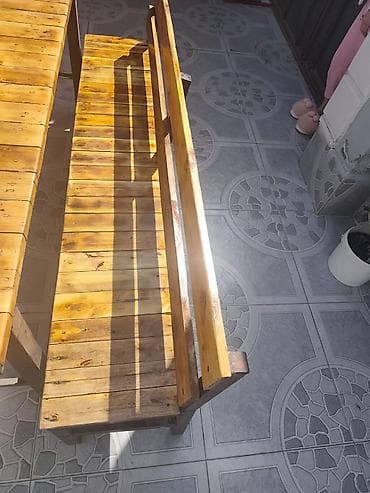 mebel alan usta: Dördbucaq masa, Açılmayan, Skameykalar ilə, Taxta — 4