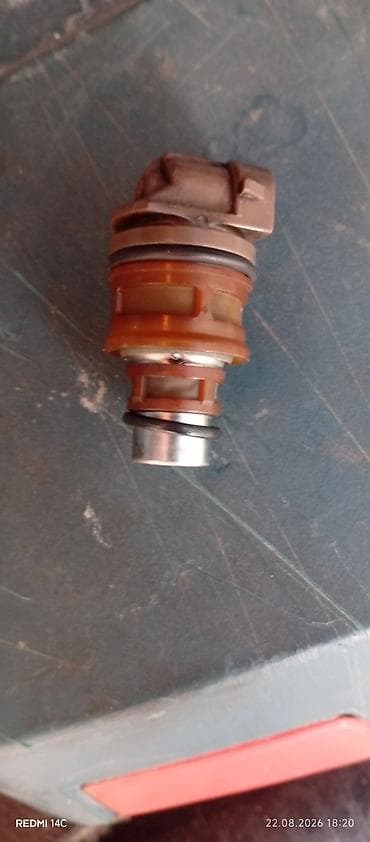ucuz tofaş: Avtomobil üçün yağ nasosunun təzyiq tənzimləyici klapanı (solenoid) — 2
