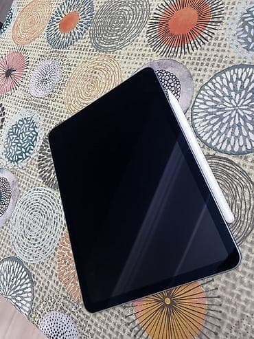 apple 12işlenmi: Apple iPad Air (5-ci nəsil) – M1 çipli planşet - Ekran: 10.9" Liquid — 8