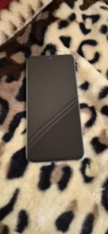 telefon honor x8: Honor X8a, 128 GB, rəng - Gümüşü, Sensor — 3