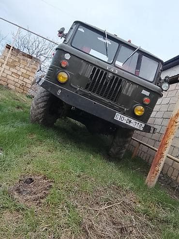 traktor 1221 belarus: GAZ-66 yük maşını - Korpus: hərbi yaşıl rəng, gücləndirilmiş ön — 3