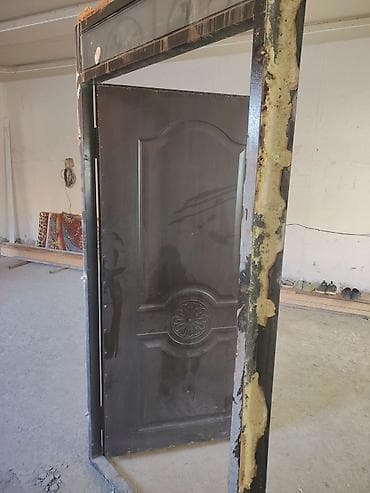 Dəmir giriş qapısı – tam dəst - Material: qalın metal/çelik — 3