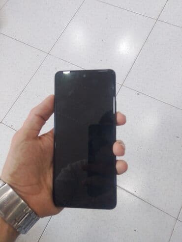 brend çanta: Oppo Reno8 T, rəng - Boz, Barmaq izi — 2