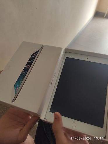 irşad electronics soyuducular indesit: Apple iPad mini (ağ/gümüş) - Model: iPad mini (1-ci nəsil seriyası; — 3
