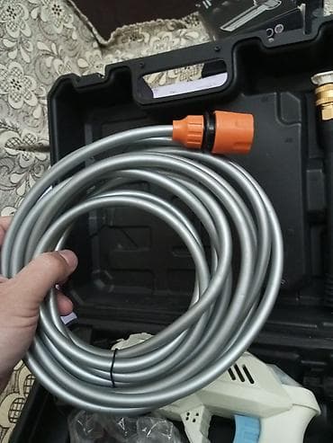 Оборудование для мойки: Portativ akkumulyatorlu mini yuyucu/püskürdici seti Komplekt: - — 3