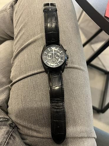 Личные вещи: Б/у, Наручные часы, Emporio Armani, цвет - Черный — 1