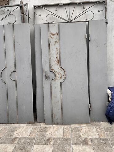 plasdiq qaplar: Təcili Darvaza satılır. Avromat darvaza əvəz edildiyi üçün satılır — 3