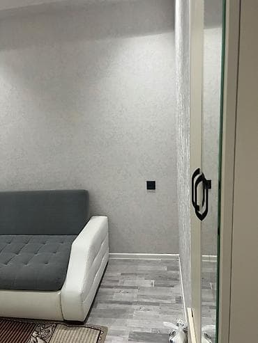 quxna mebil: Mətbəx mebeli və məişət texnikası dəsti - Üslub: ağ rəngdə, minimal — 6