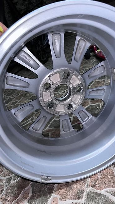 passat disk: İşlənmiş Disk Toyota R 16, 5 Boltlu — 6