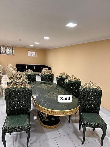 Qonaq otağı üçün, Yeni, Açılmayan, Oval masa, 8 stul