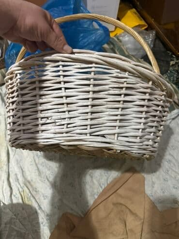 qab qacaqlar: Təbii söyüddən hörülmüş səbət - Material: təbii söyüd/qamış hörgü — 1