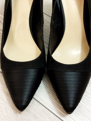 зеленые туфли: Туфли, Charles&Keith, Размер: 37.5, цвет - Черный, Новый — 4