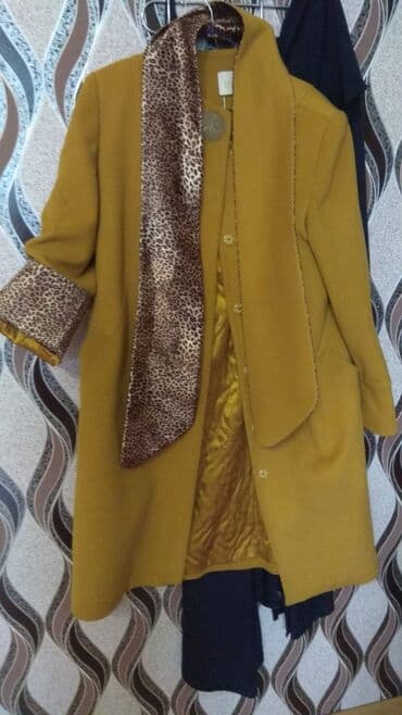 женское пальто с мехом: Brend: VELVET (Istanbul–Paris–Milano) Model: Qadın palto Bədən ölçüsü — 4