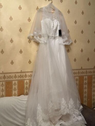 Xonça: Məhsul: Gəlinlik dəsti - Rəng: Qar bəyaz - Siluet: A-kesim, uzun — 4