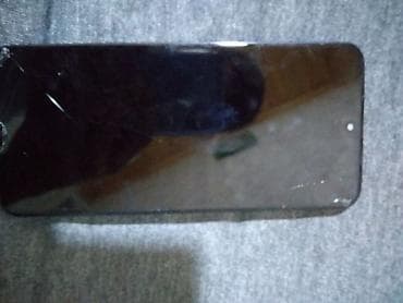 Smartfon işləyir sadəcə ekranı dəyisilməlidor Xüsusiyyətlər: - Tam