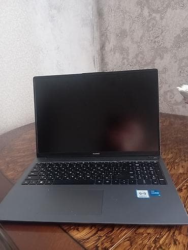 Huawei noutbuk - Model: Huawei (MateBook seriyası görünüşlü) - Ekran