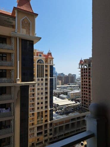 xutor kiraye: Yaşıl Bazarın arxası 16 mərtəbəli binanın 10 – cu mərtəbəsində — 13