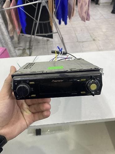 Maqnitol, Pioneer, AUX — 1