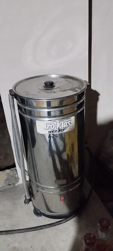 Mətbəx texnikası: - CRT tipli televizor: Ekranlı, ön paneldə idarəetmə düyməsi ilə — 2