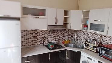 kök: Endirim olundu 🛑🛑Mətbəx mebeli satılır 300₼.ölçü 2.65/1.40. Üzərində — 1