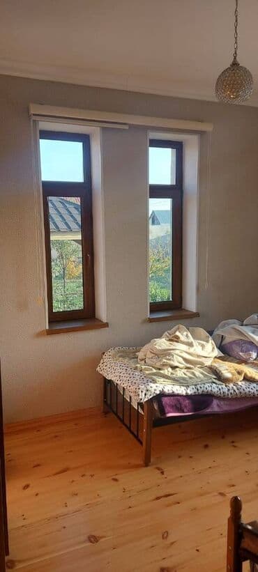 qaracuxurda ev: 350 kv. m, 6 otaqlı, Kanalizasiya, Kombi, Qaz — 2