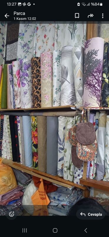 çit parçalar: Müxtəlif naxış və rənglərdə parça rulonları. isdenilen parcadan — 3