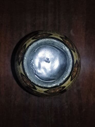 gul salonu: Bir vaza, Keramika — 6